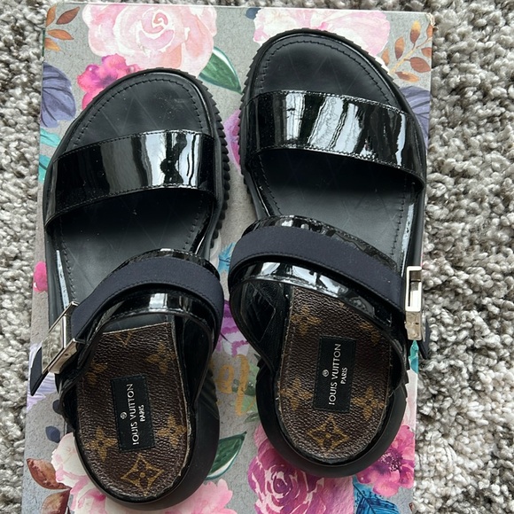 Louis Vuitton monogram black patent leather sandals boost rubber sole 37 - Picture 1 of 8